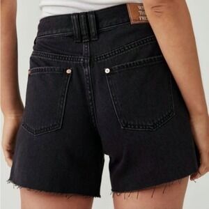 We The Free Ivy Mid Rise Denim Shorts 28 Black Frayed Boho Festival
